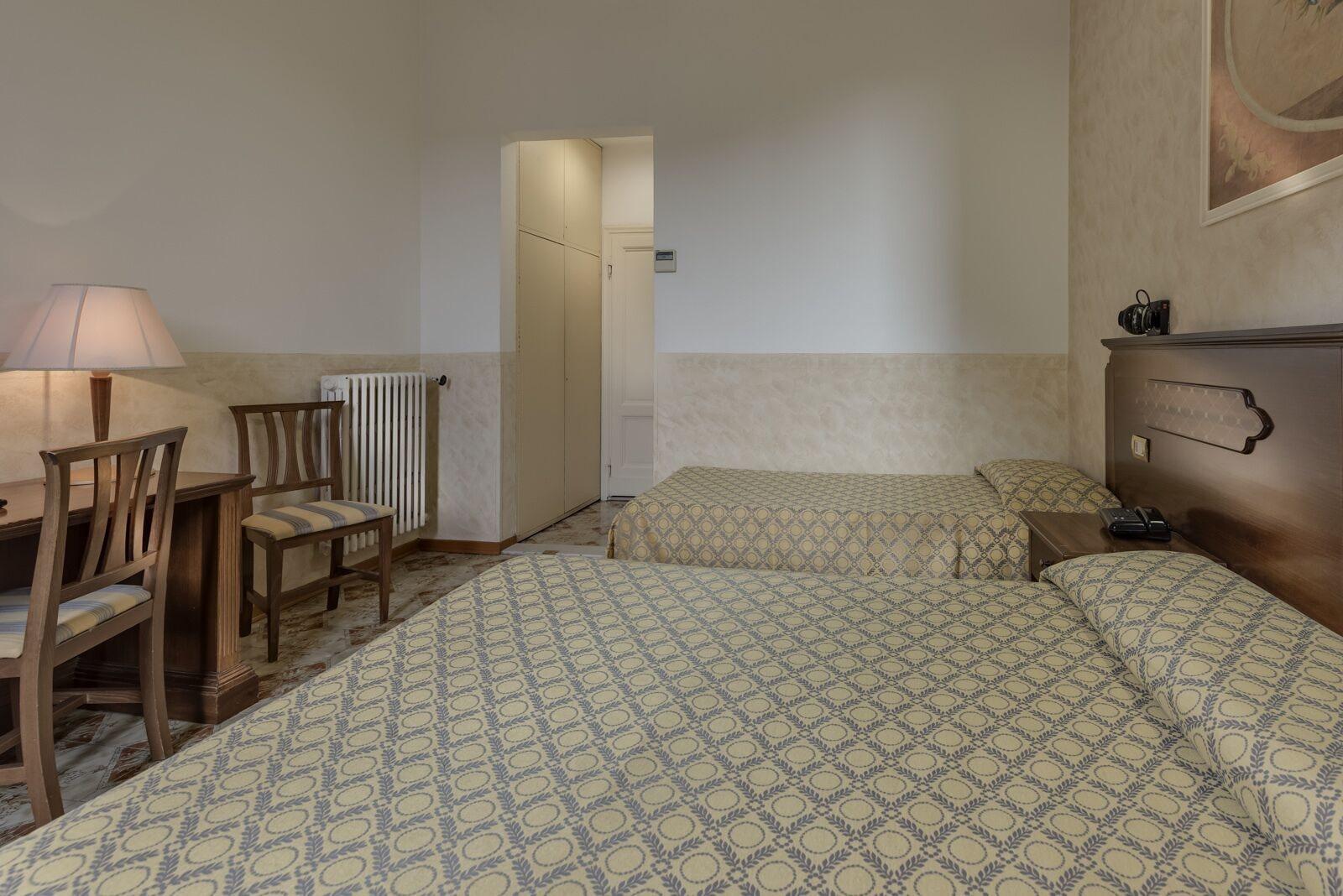 Hotel Olimpia Firenze Bagian luar foto
