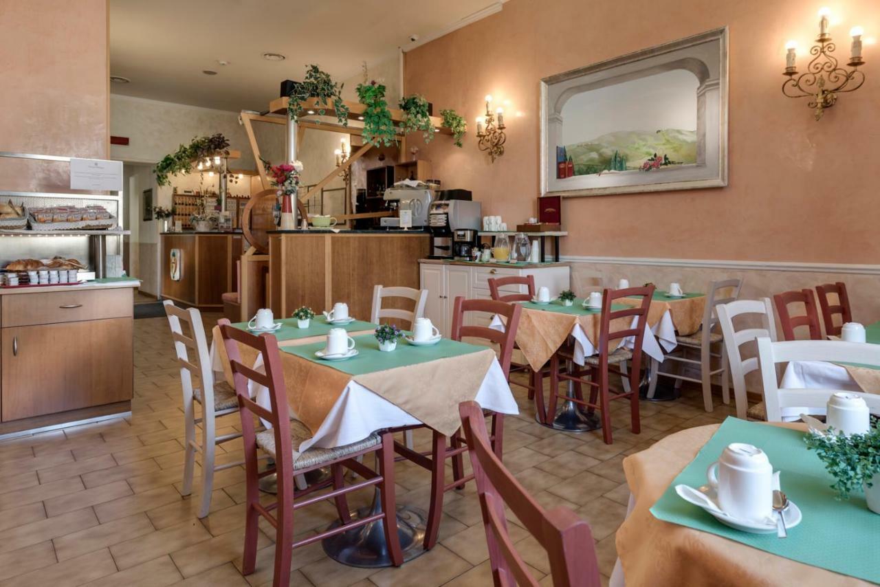 Hotel Olimpia Firenze Bagian luar foto
